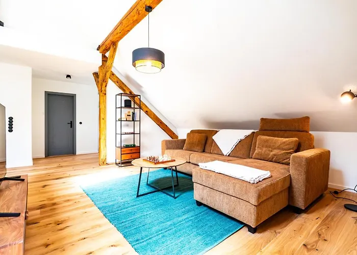 Landwarenhaus Gross Beuchow 公寓 *