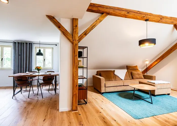 公寓 Landwarenhaus Gross Beuchow 吕本瑙